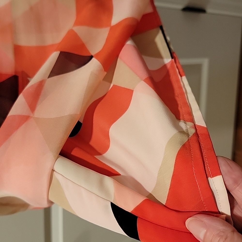 Vince Camuto geometric patterned dress - Picture 3 of 5